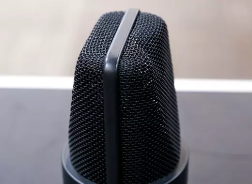 Neumann - TLM 103 w/ Shockmount & Case - Black 3